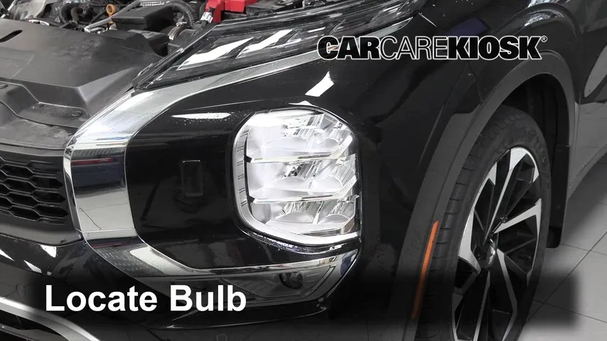 2022 Mitsubishi Outlander SE 2.5L 4 Cyl. Éclairage Feux de route (remplacer l'ampoule)